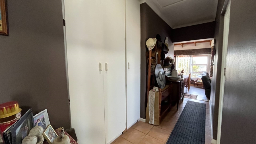3 Bedroom Property for Sale in Dana Bay Western Cape